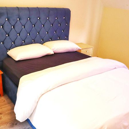 Deluxe Dwelling - 15 Mins From Cork City/Airport Apartment Ngoại thất bức ảnh