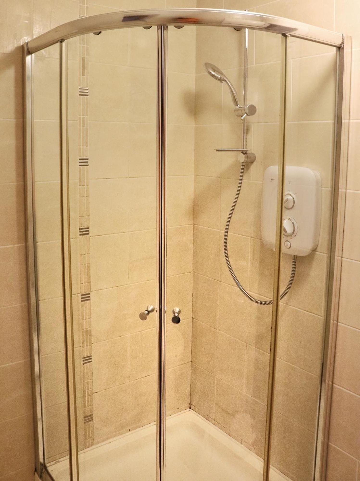 Deluxe Dwelling - 15 Mins From Cork City/Airport Apartment Ngoại thất bức ảnh